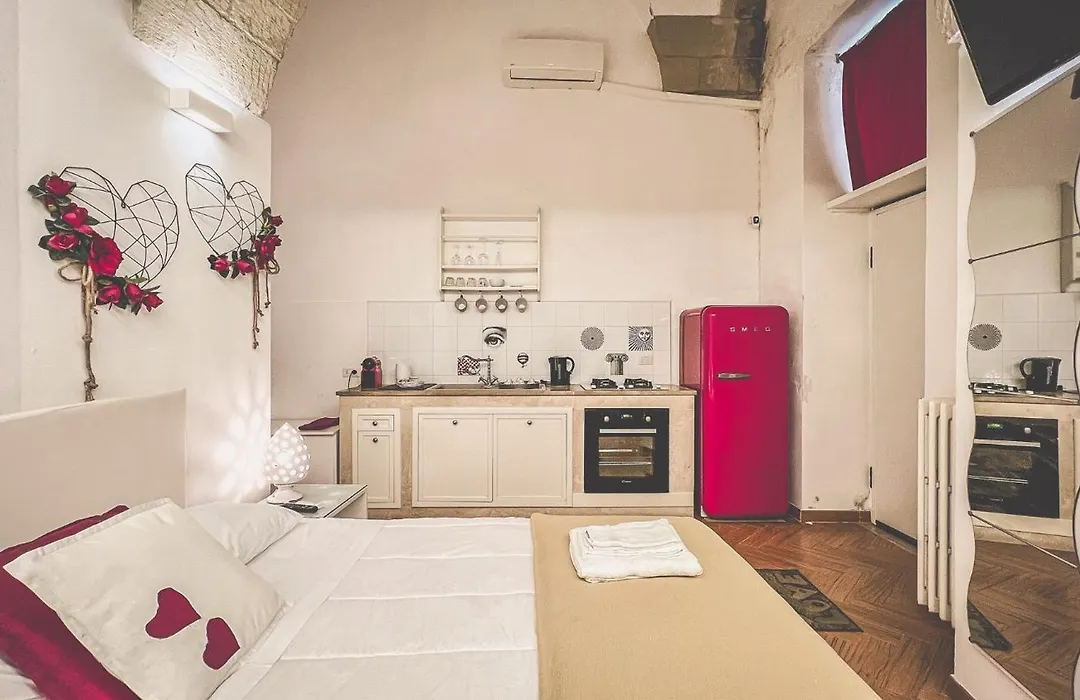 Cadelli Luxury Suite & Apartments-1
